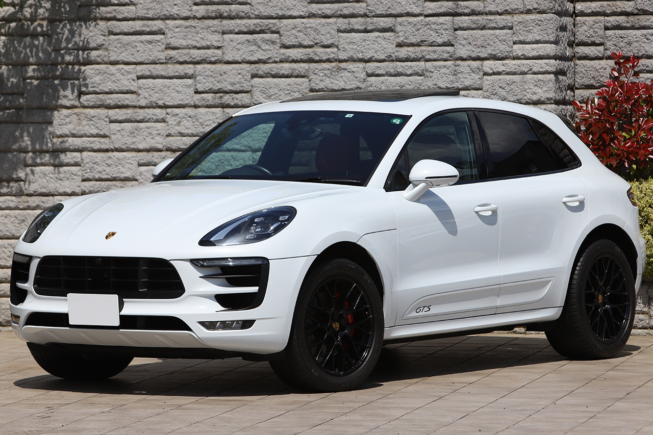 2018 Porsche MACAN GTS 4W