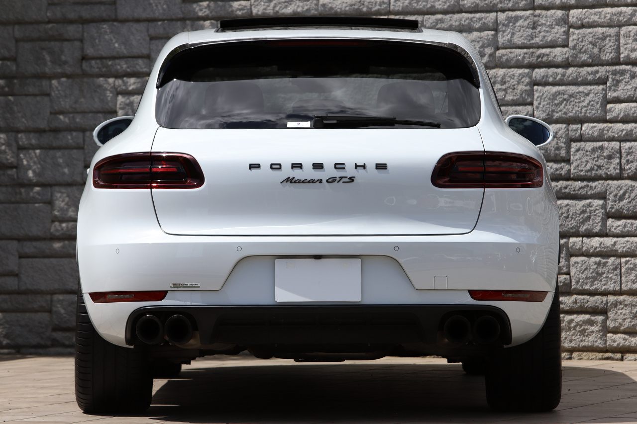 2018 Porsche MACAN GTS 4W