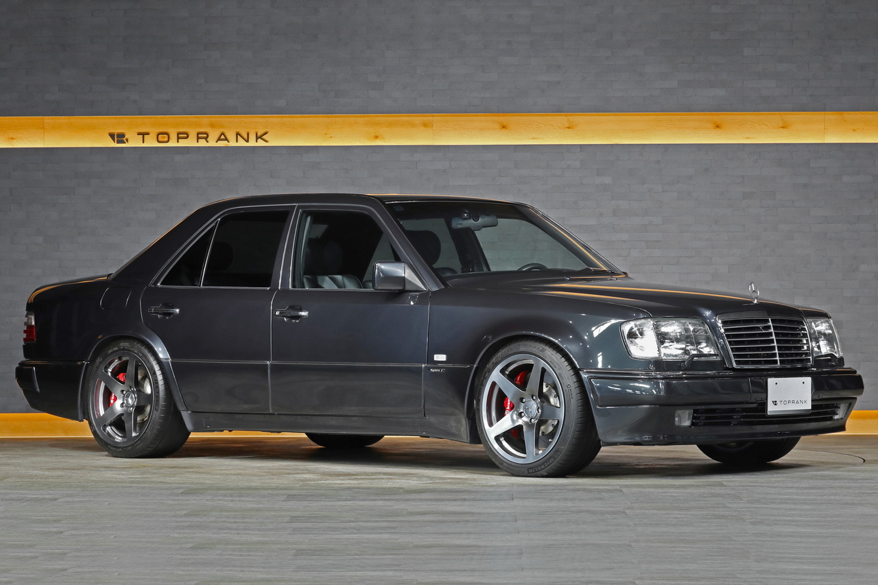 1994 Mercedes-Benz E CLASS null