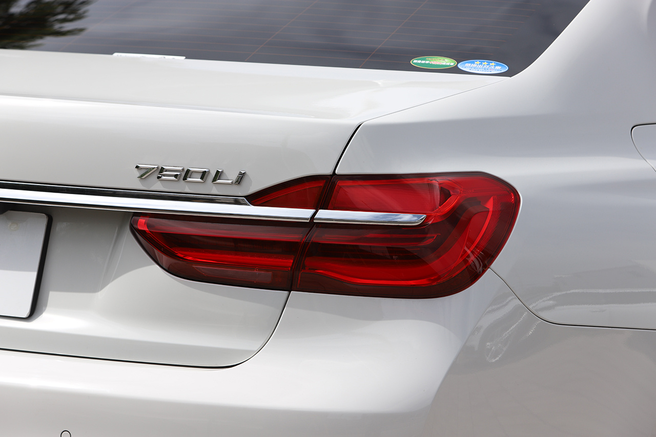 2017 BMW 7 SERIES null