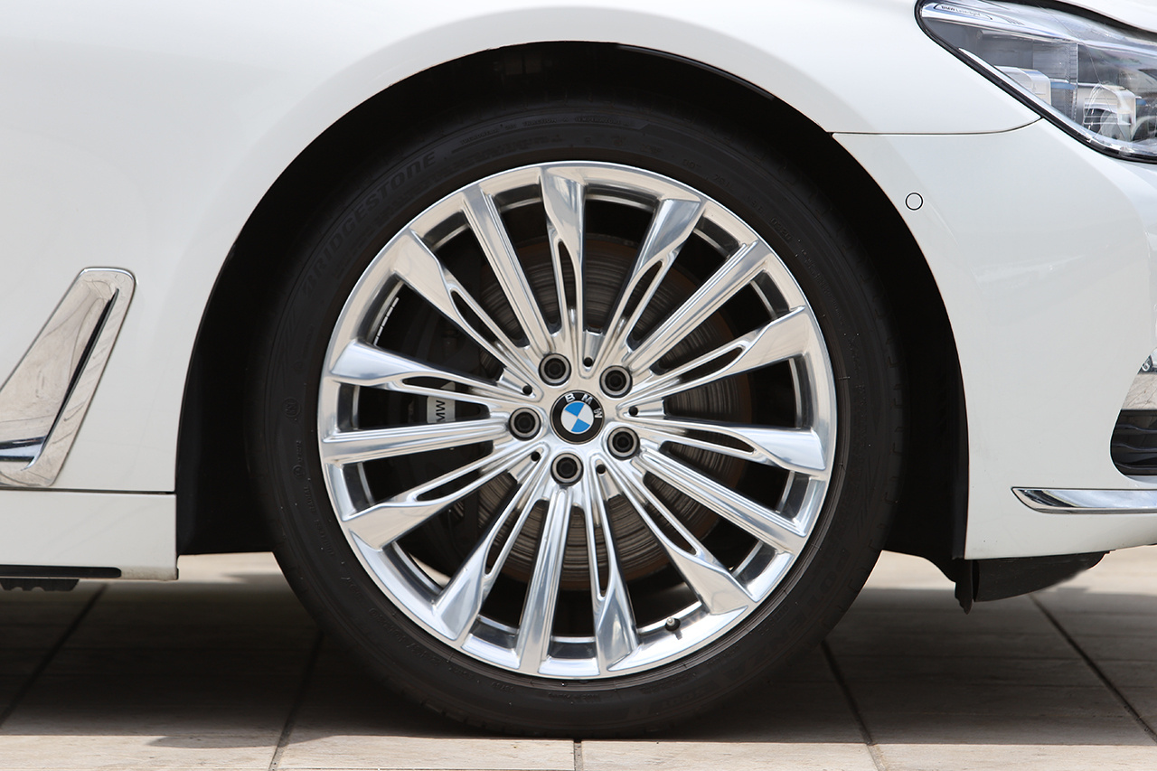 2017 BMW 7 SERIES null