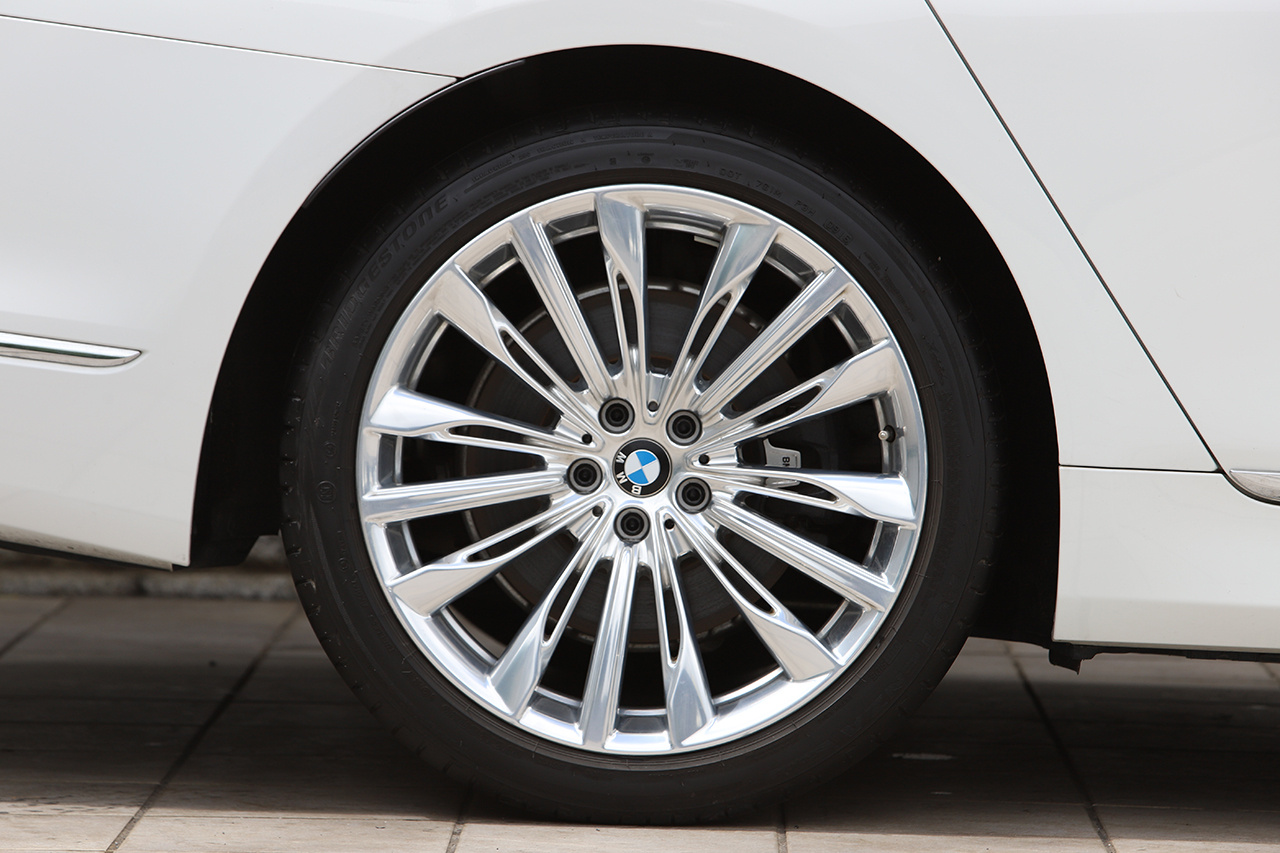 2017 BMW 7 SERIES null