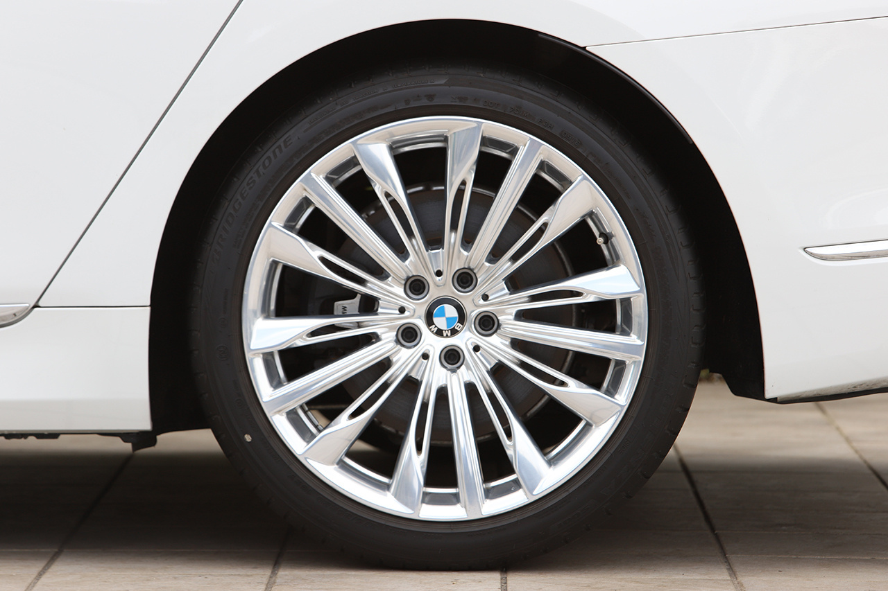 2017 BMW 7 SERIES null