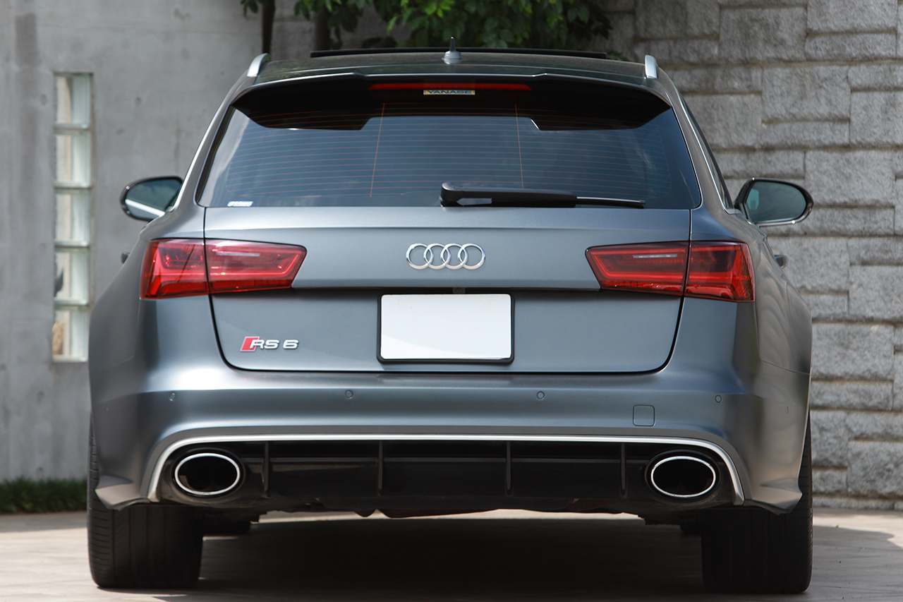 2016 Audi RS6 AVANT null
