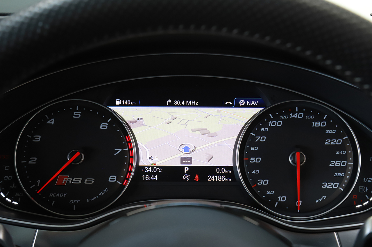 2016 Audi RS6 AVANT null
