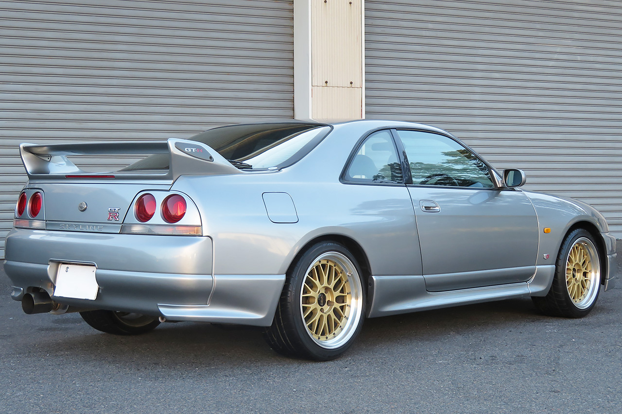 1996 Nissan SKYLINE GT-R BCNR33 GT-R, NISMO Shock Absorber, BBS 18 Inch Wheels