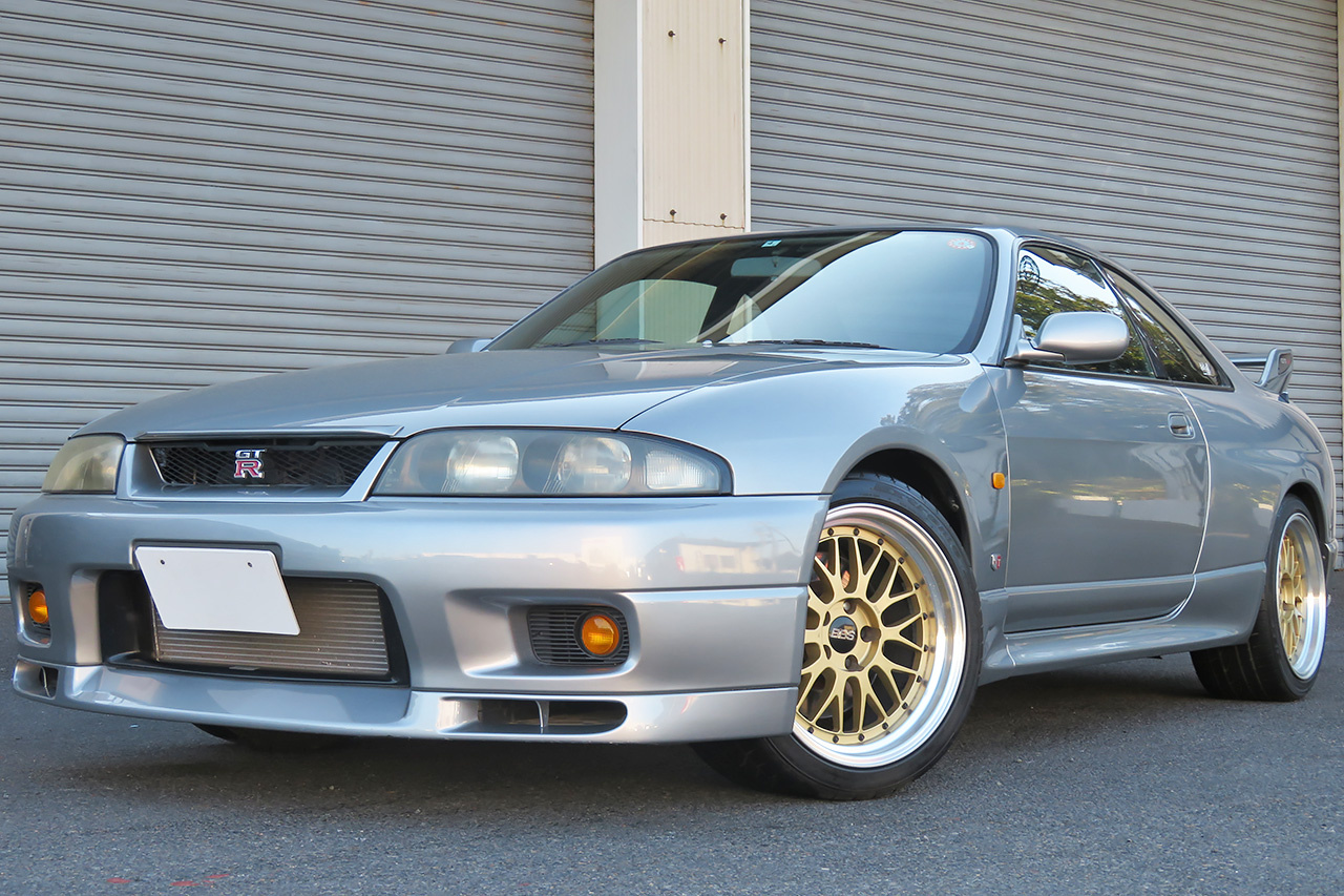 1996 Nissan SKYLINE GT-R BCNR33 GT-R, NISMO Shock Absorber, BBS 18 Inch Wheels