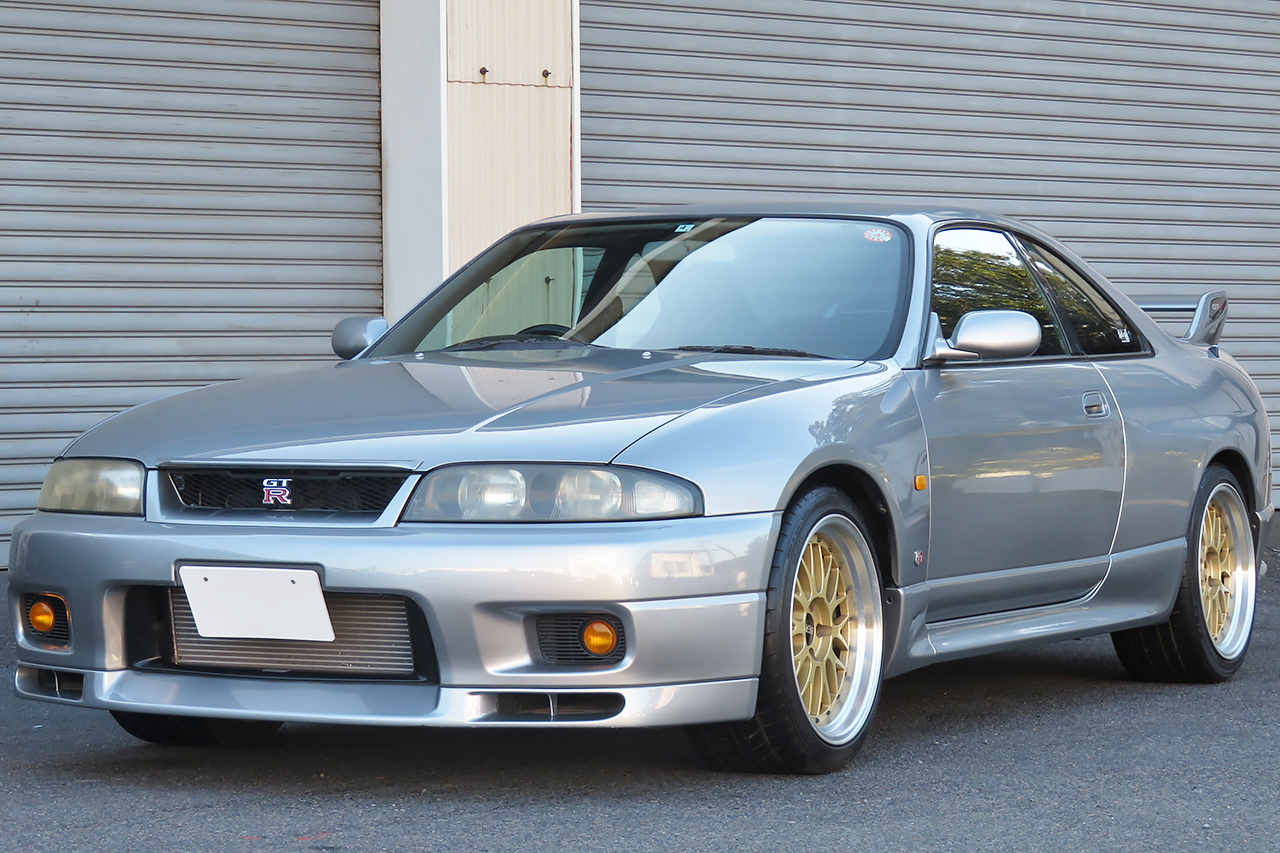 1996 Nissan SKYLINE GT-R BCNR33 GT-R, NISMO Shock Absorber, BBS 18 Inch Wheels