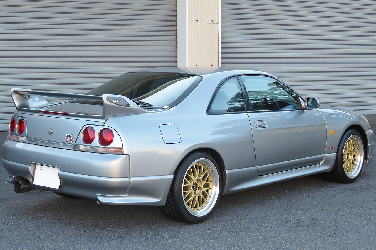 1996 Nissan SKYLINE GT-R BCNR33 GT-R, NISMO Shock Absorber, BBS 18 Inch Wheels