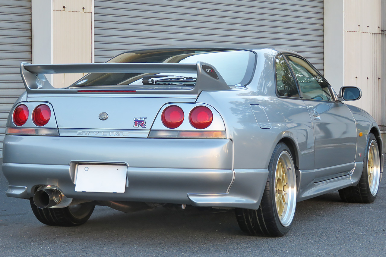 1996 Nissan SKYLINE GT-R BCNR33 GT-R, NISMO Shock Absorber, BBS 18 Inch Wheels