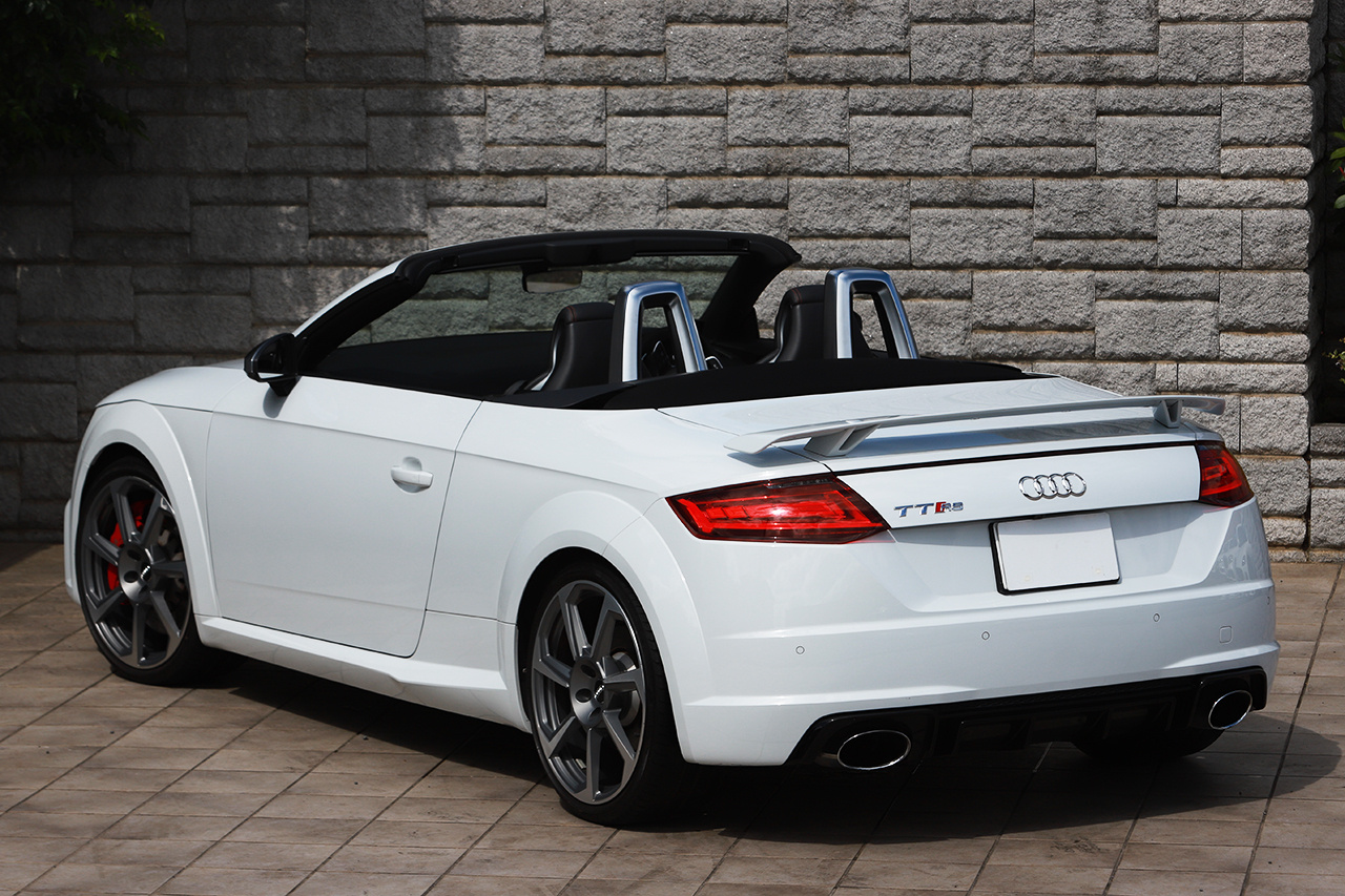 2018 Audi TT RS Roadster BASE GRADE