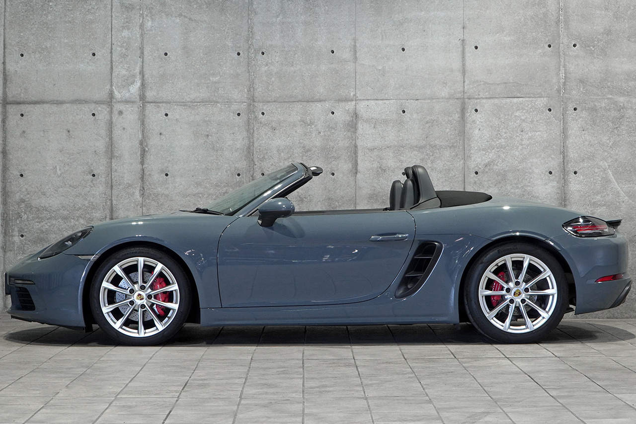 2017 Porsche BOXSTER null