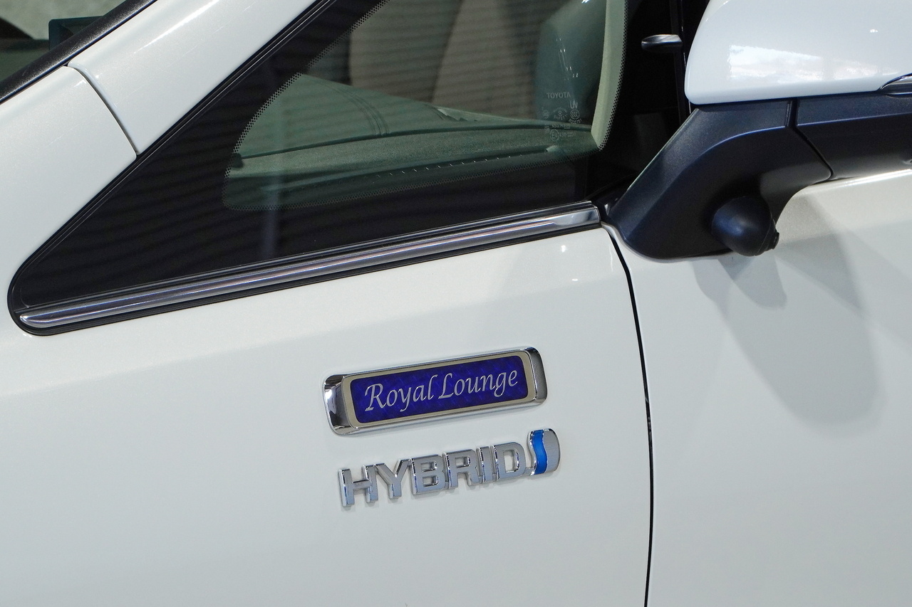 2019 Toyota ALPHARD HYBRID null