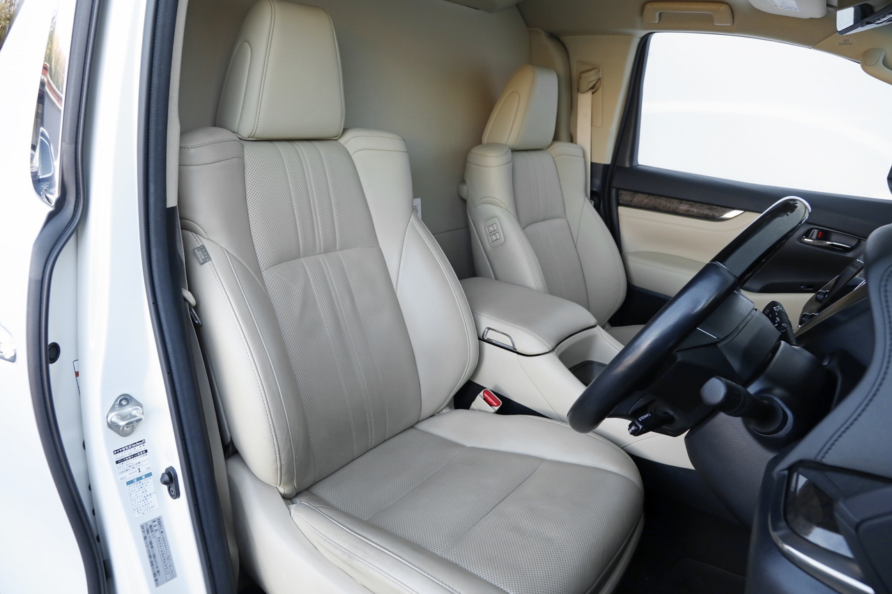 2019 Toyota ALPHARD HYBRID null