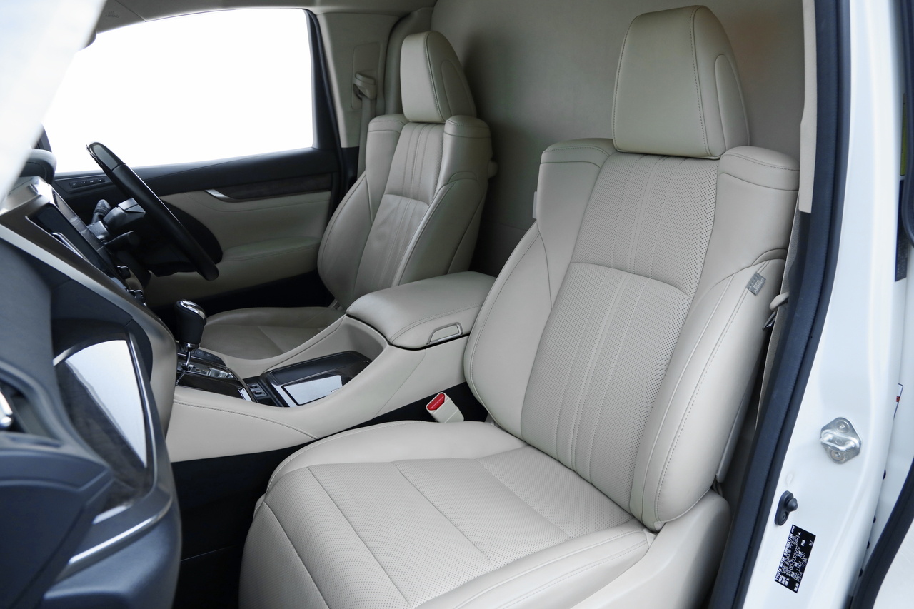 2019 Toyota ALPHARD HYBRID null
