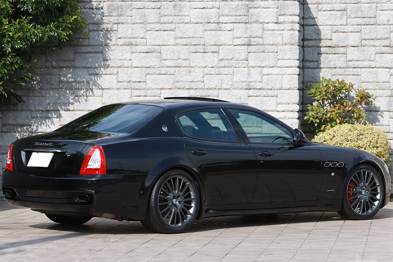 2010 Maserati QUATTROPORTE QTORO PORTE SPORT GT S