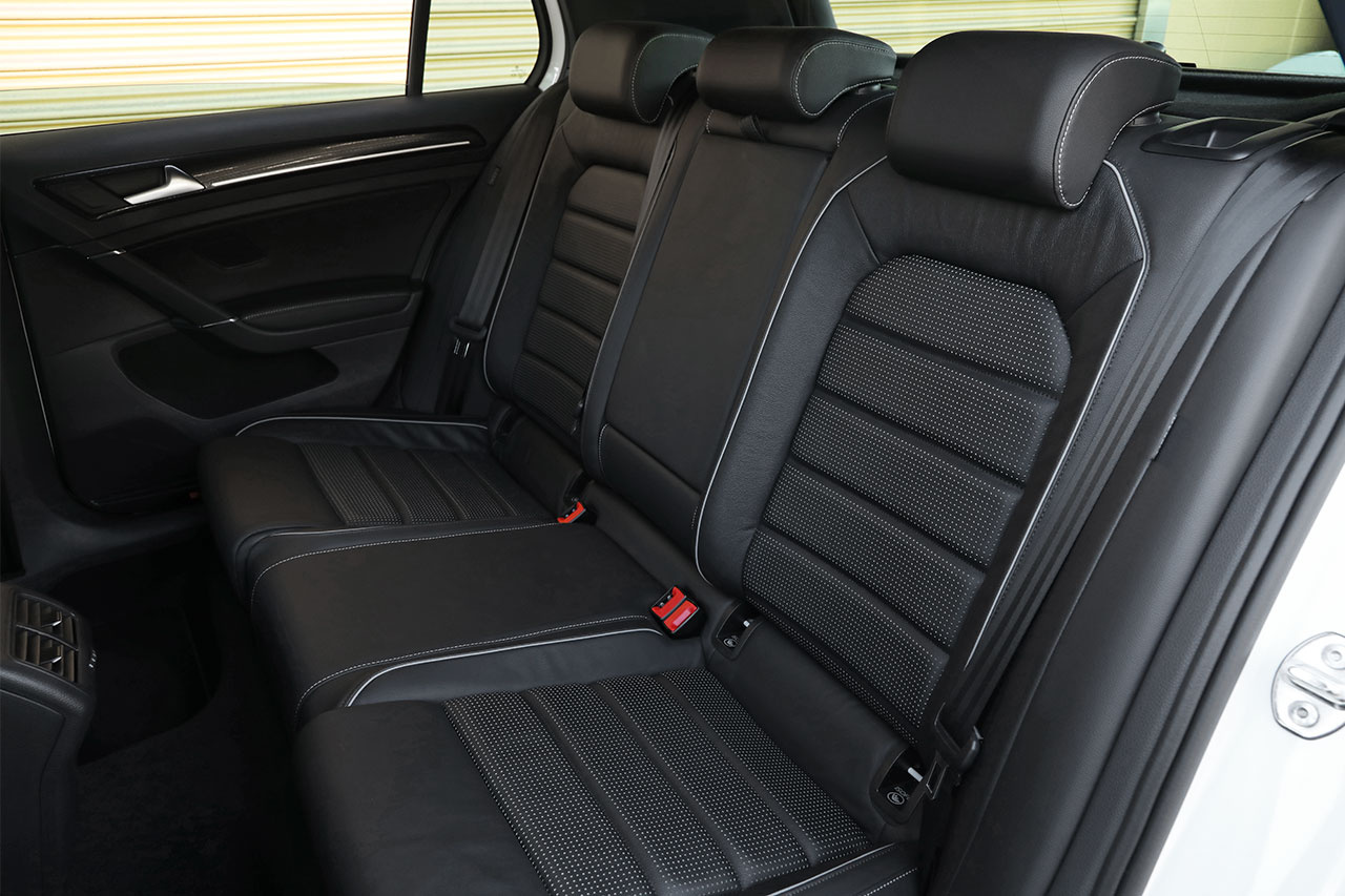 2017 Volkswagen GOLF AWD 4WD