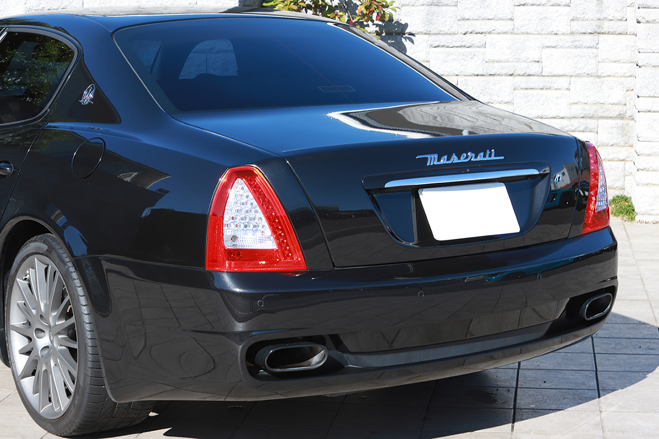 2010 Maserati QUATTROPORTE null