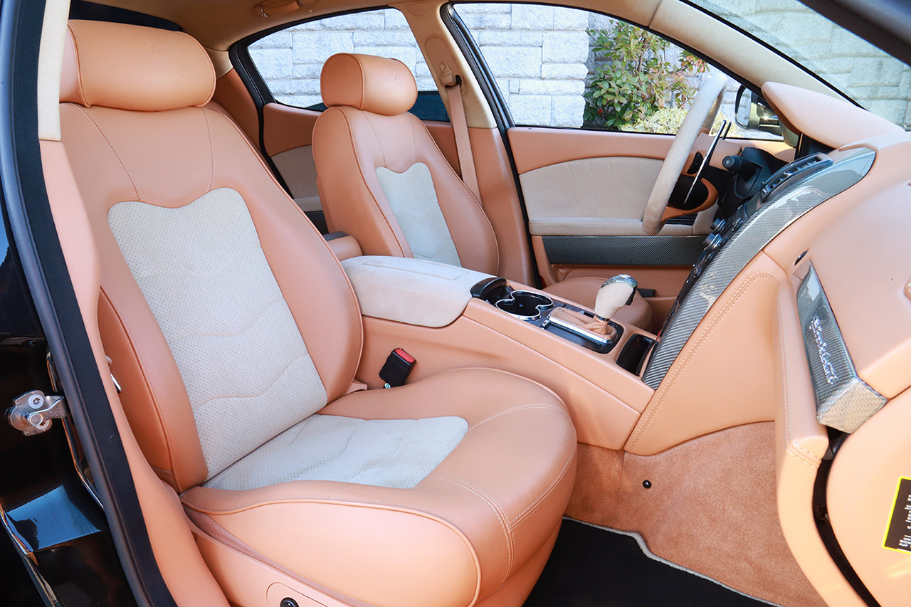 2010 Maserati QUATTROPORTE null