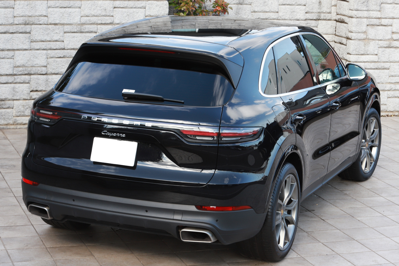 2019 Porsche CAYENNE null