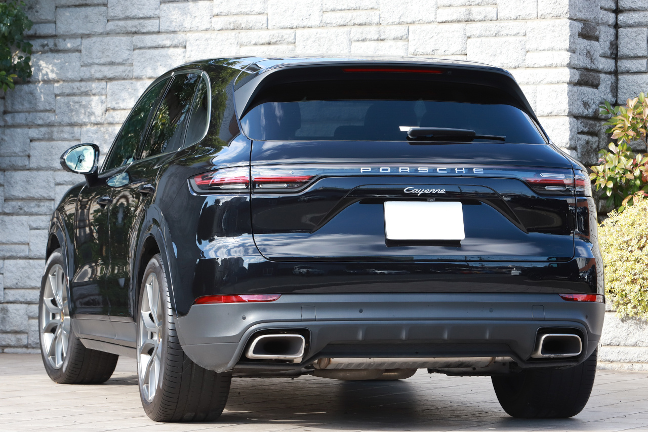 2019 Porsche CAYENNE null