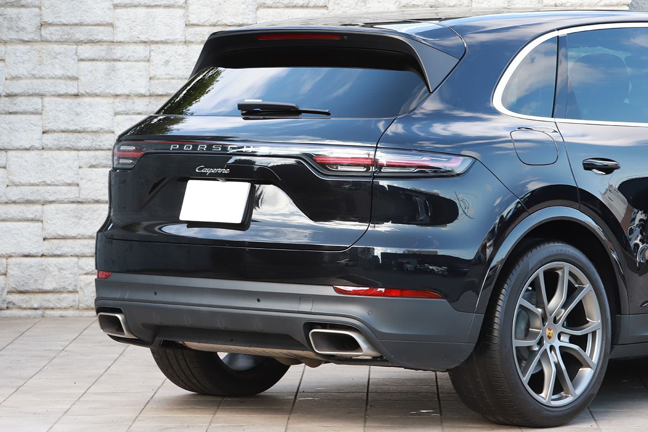 2019 Porsche CAYENNE null