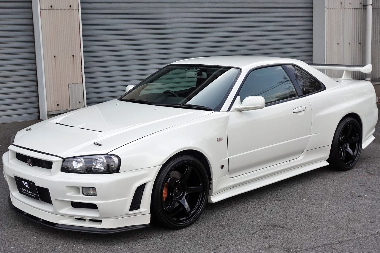 2000 Nissan SKYLINE GT-R BNR34 R34 GT-R SERIES 2, NISMO Z-TUNE FENDERS, NISMO FRONT BUMPER, NISMO AERO