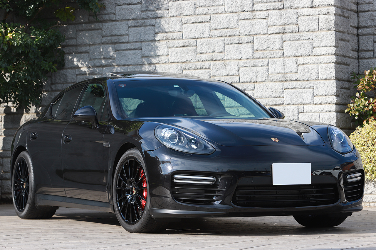 2014 Porsche PANAMERA GTS