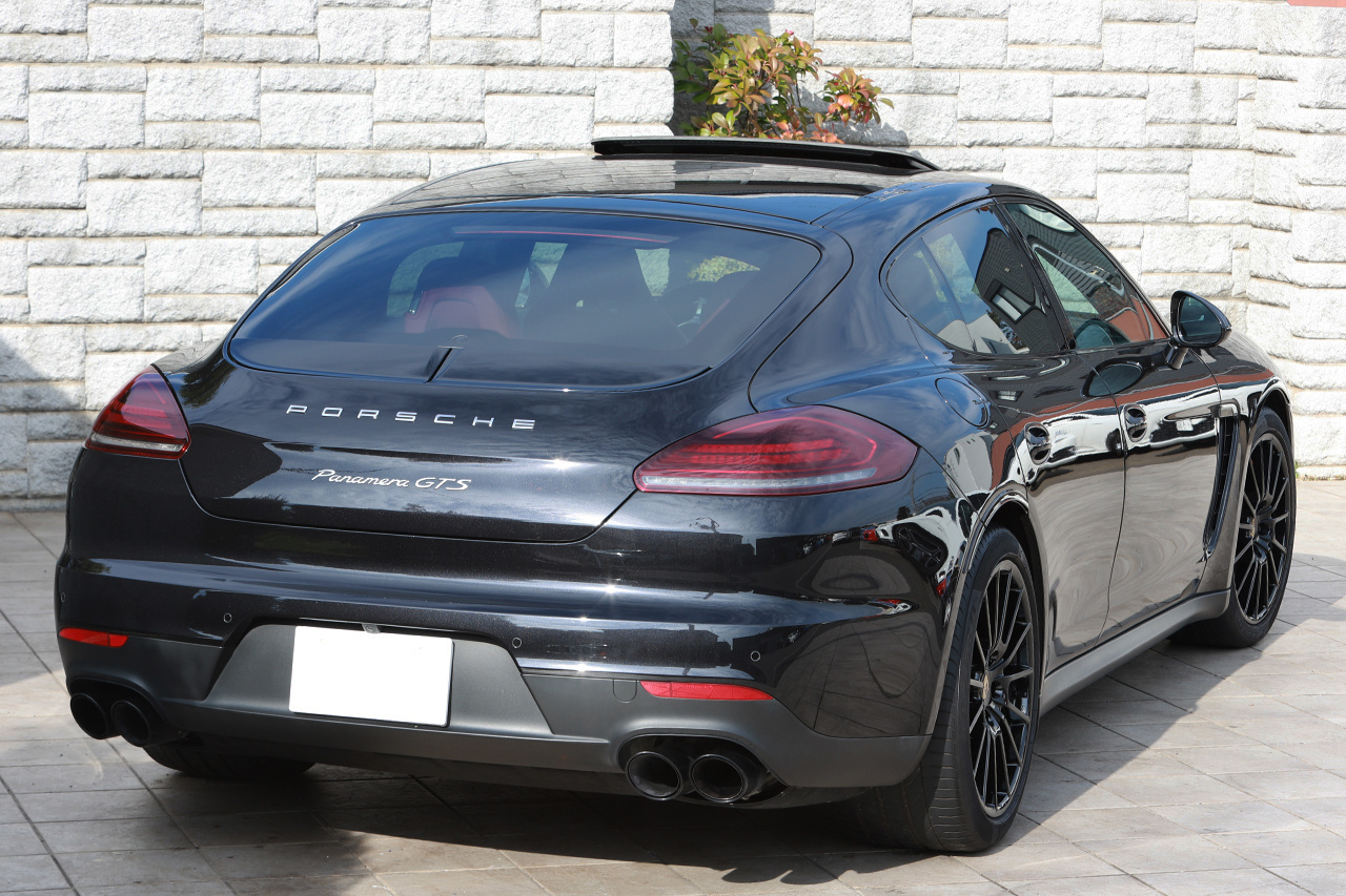 2014 Porsche PANAMERA GTS