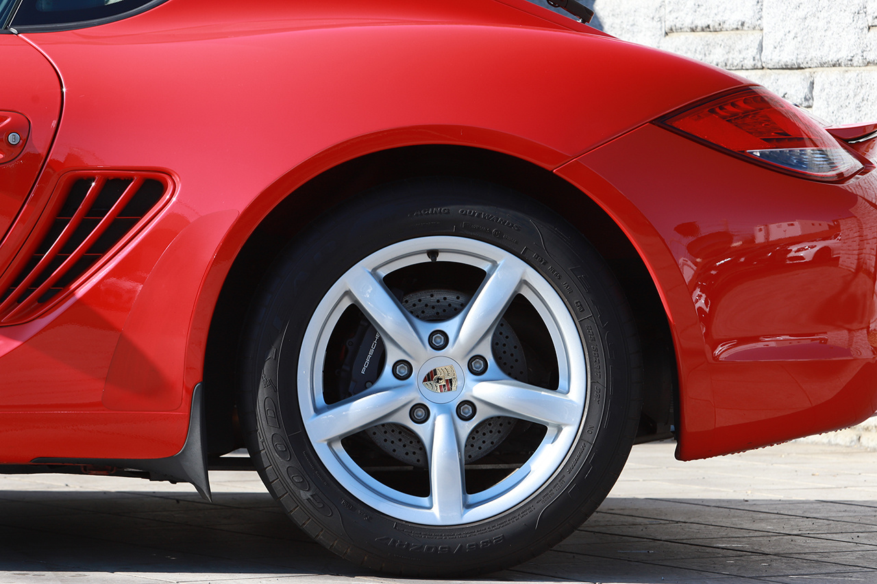 2011 Porsche CAYMAN null