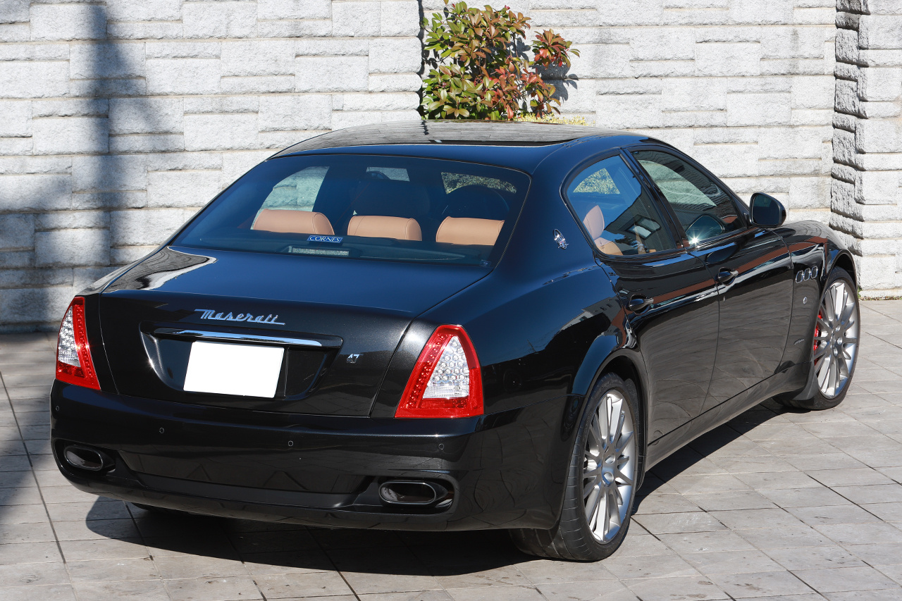 2010 Maserati QUATTROPORTE QTORO PORTE SPORT GT S