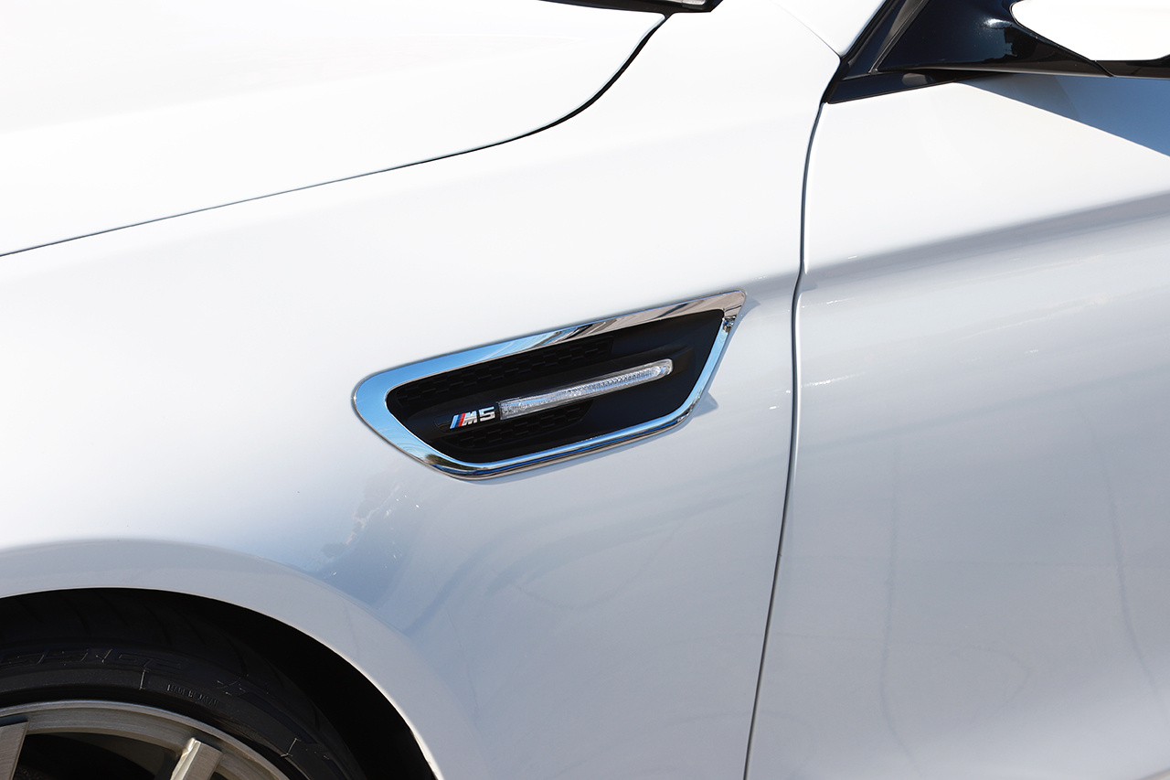 2012 BMW M5 null