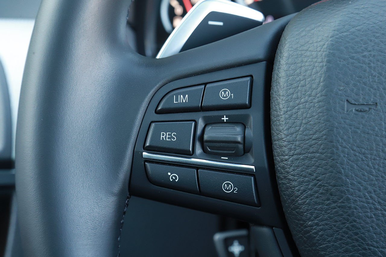 2012 BMW M5 null