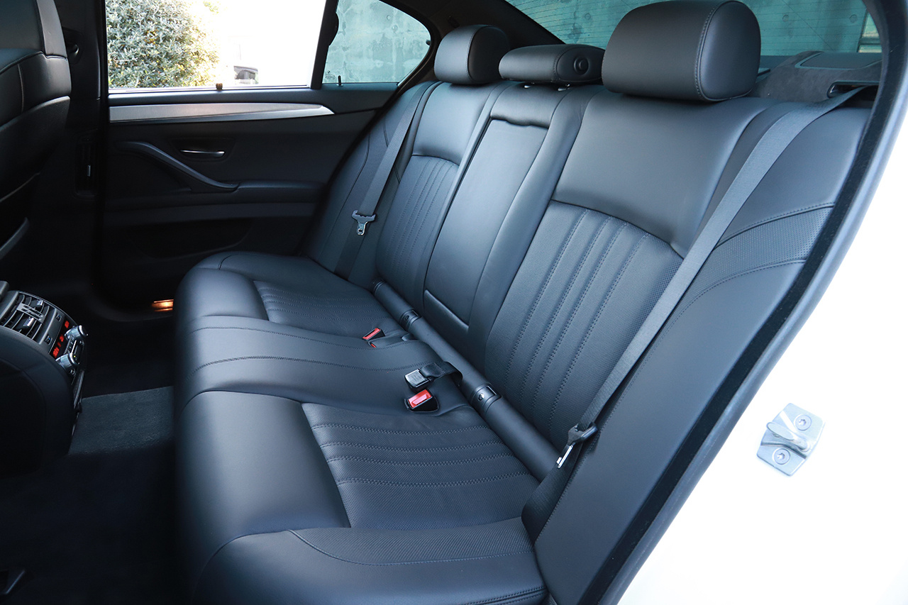 2012 BMW M5 null