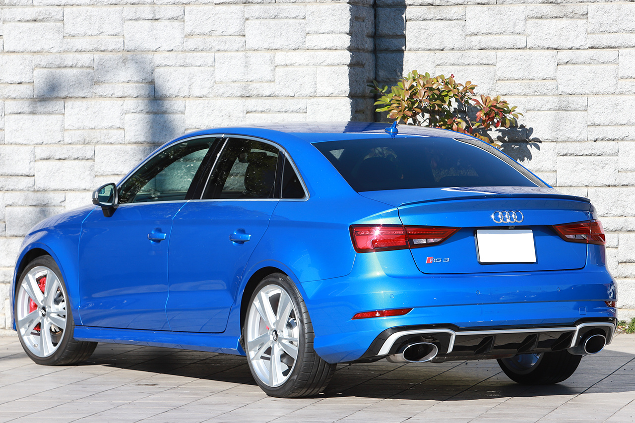 2018 Audi RS3 null