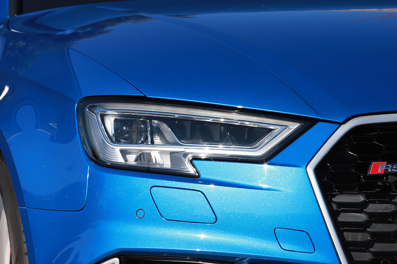 2018 Audi RS3 null