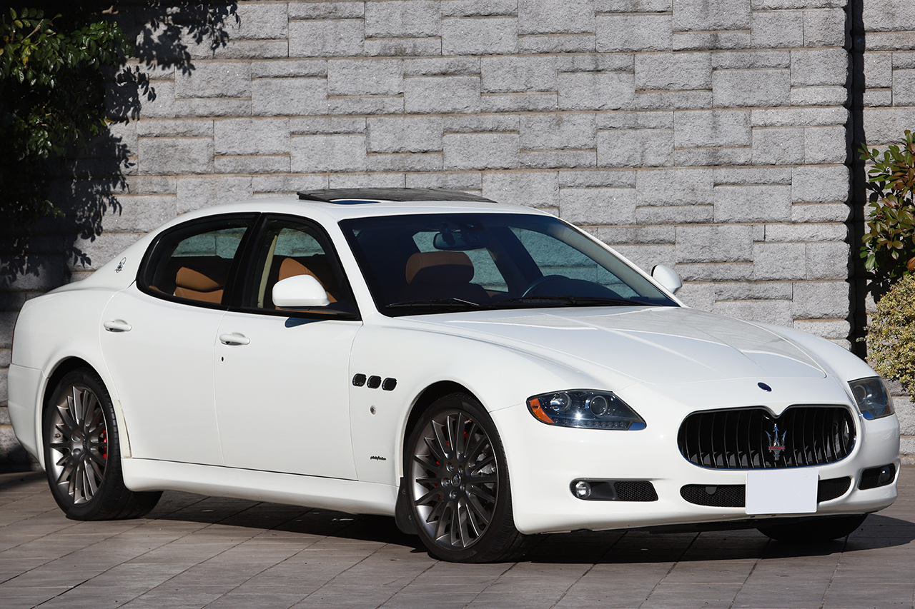 2010 Maserati QUATTROPORTE QTORO PORTE SPORT GT S