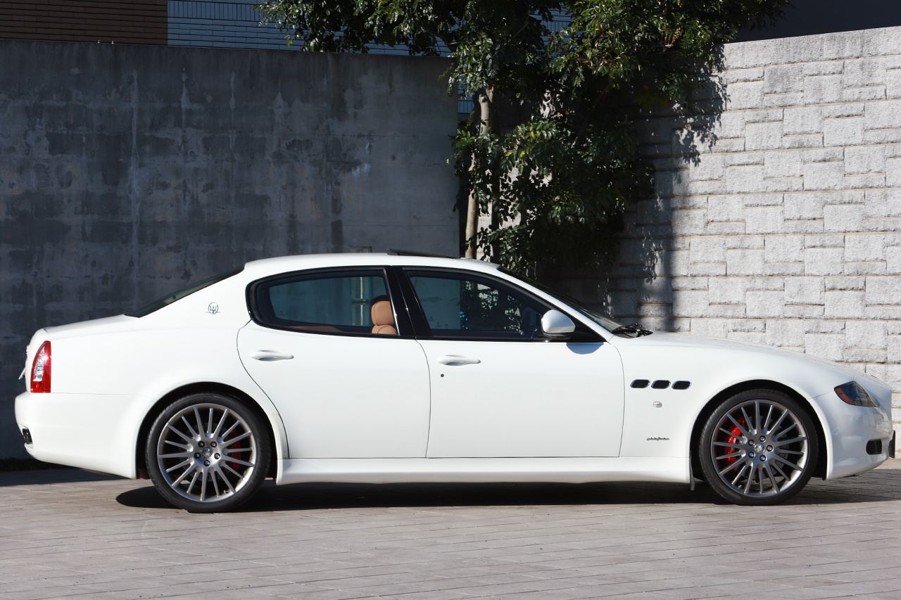 2010 Maserati QUATTROPORTE QTORO PORTE SPORT GT S