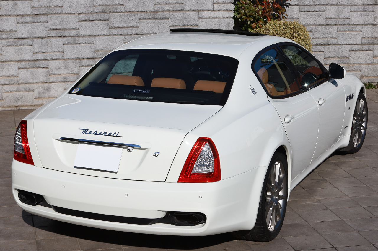 2010 Maserati QUATTROPORTE QTORO PORTE SPORT GT S