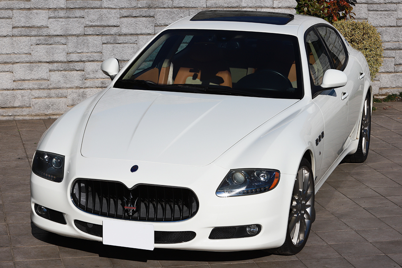 2010 Maserati QUATTROPORTE QTORO PORTE SPORT GT S