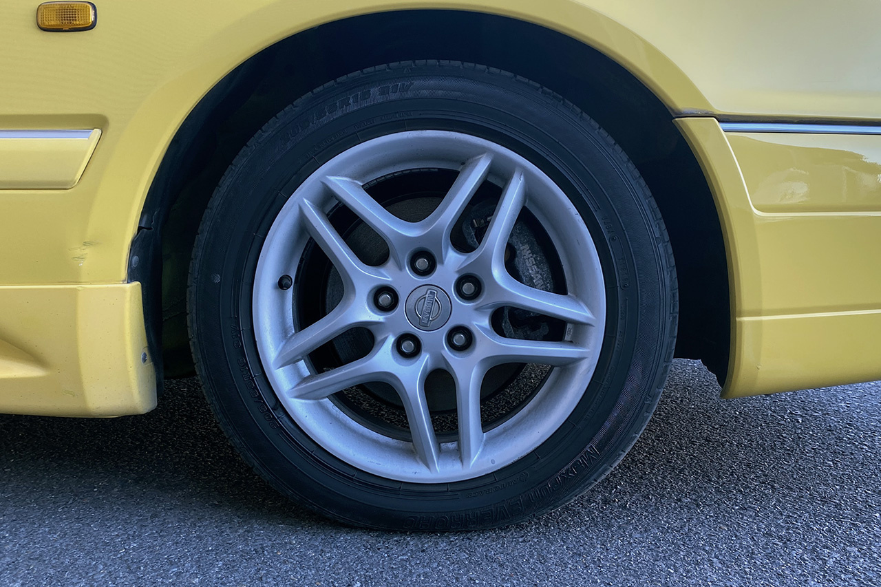 2000 Nissan STAGEA WGC34 25t RS V AERO PACKAGE, RB25DET TURBO ENGINE, EV1 LIGHTNING YELLOW