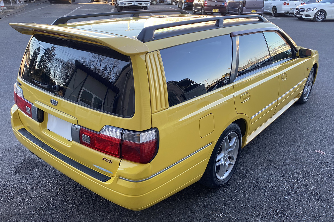 2000 Nissan STAGEA WGC34 25t RS V AERO PACKAGE, RB25DET TURBO ENGINE, EV1 LIGHTNING YELLOW