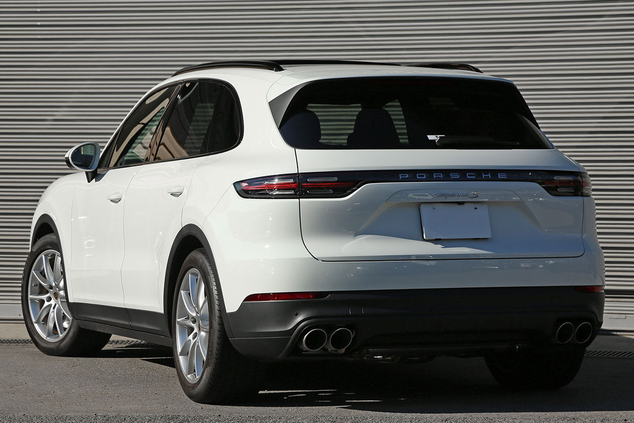 2019 Porsche CAYENNE null