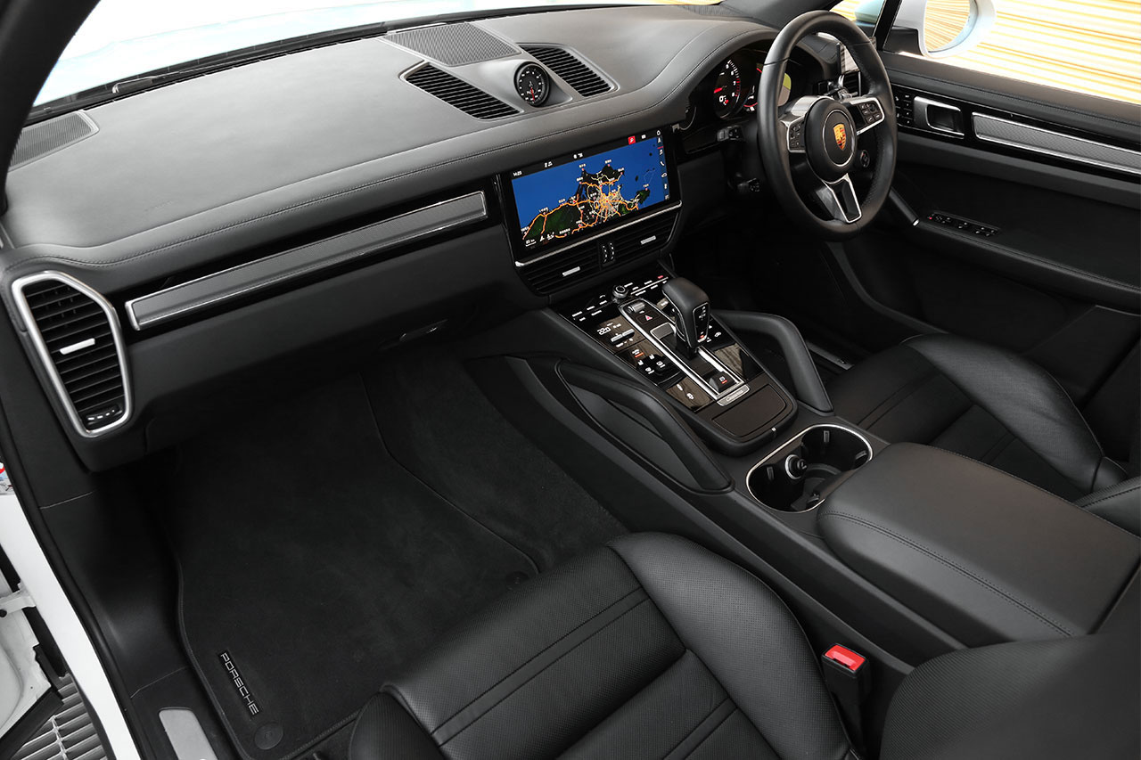 2019 Porsche CAYENNE null