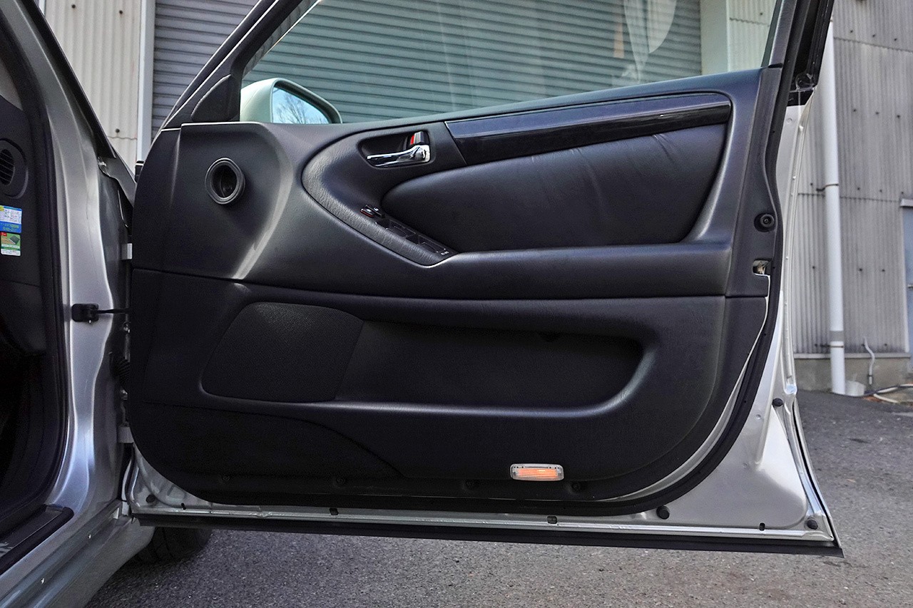 2002 Toyota ARISTO JZS161 2JZGTE TWIN TURBO V300 TOM'S VERSION