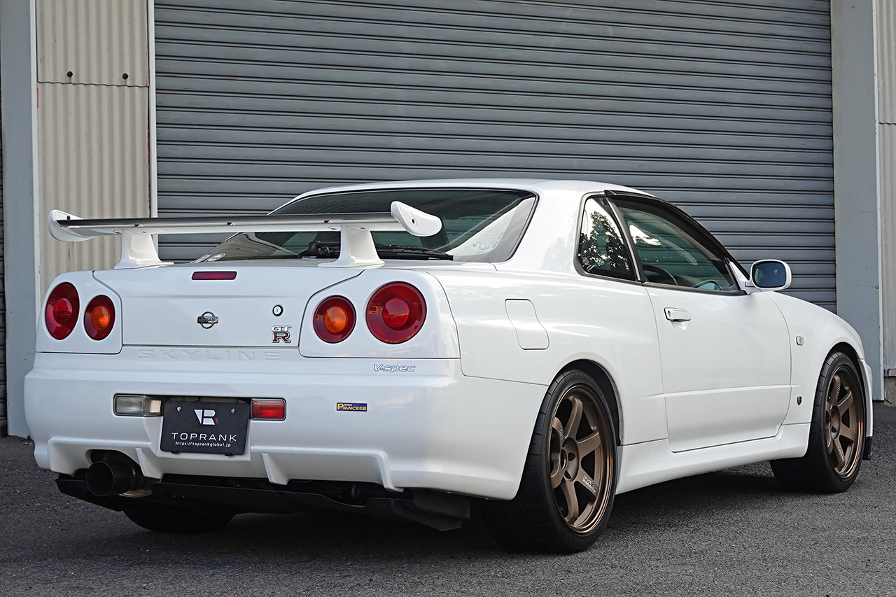 1999 Nissan SKYLINE GT-R ONE OWNER BNR34 R34 GT-R V-SPEC, VERIFIED LOW MILEAGE, EARLY MODEL