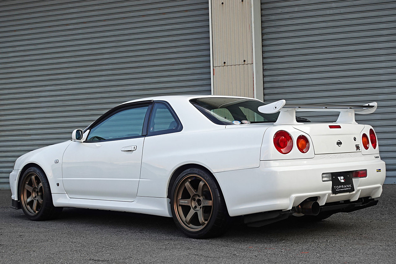 1999 Nissan SKYLINE GT-R ONE OWNER BNR34 R34 GT-R V-SPEC, VERIFIED LOW MILEAGE, EARLY MODEL