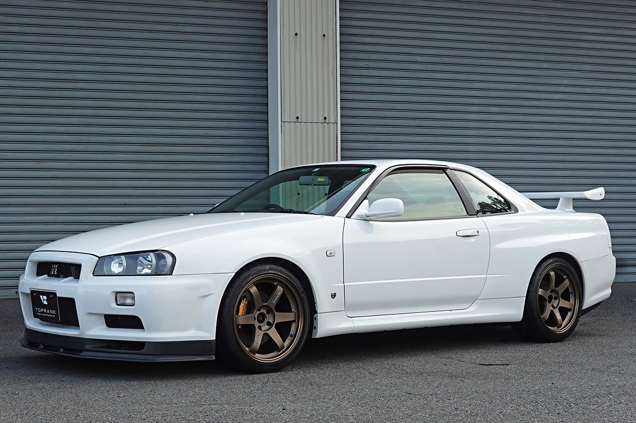 1999 Nissan SKYLINE GT-R ONE OWNER BNR34 R34 GT-R V-SPEC, VERIFIED LOW MILEAGE, EARLY MODEL