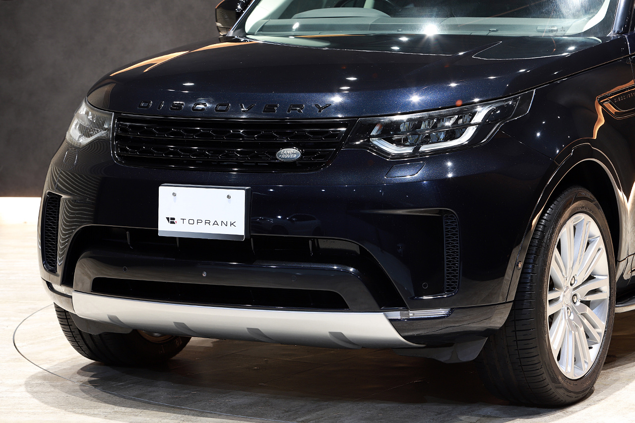 2017 Land Rover DISCOVERY FIRST EDITION