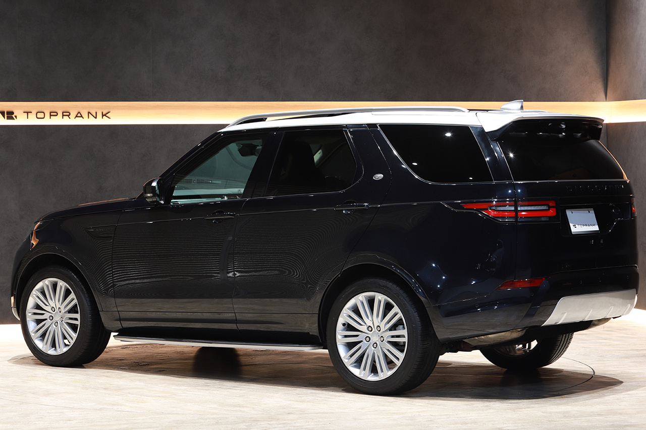 2017 Land Rover DISCOVERY FIRST EDITION